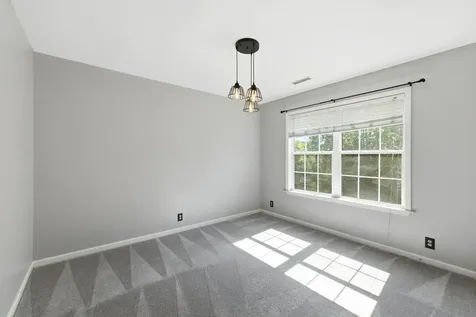 3085 Schoolside Street Murfreesboro TN 37128