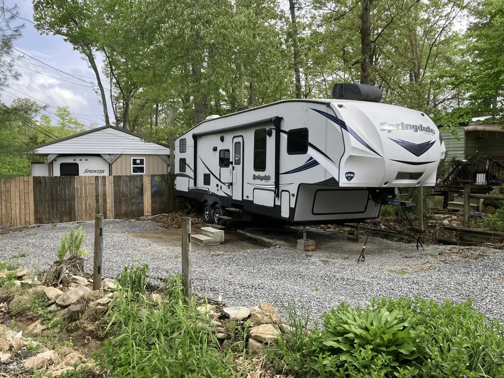 44 Arapaho Trail Crossville TN 38572
