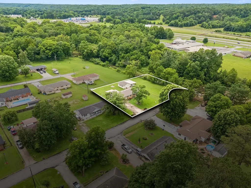 112 Sherwood Drive Waverly TN 37185