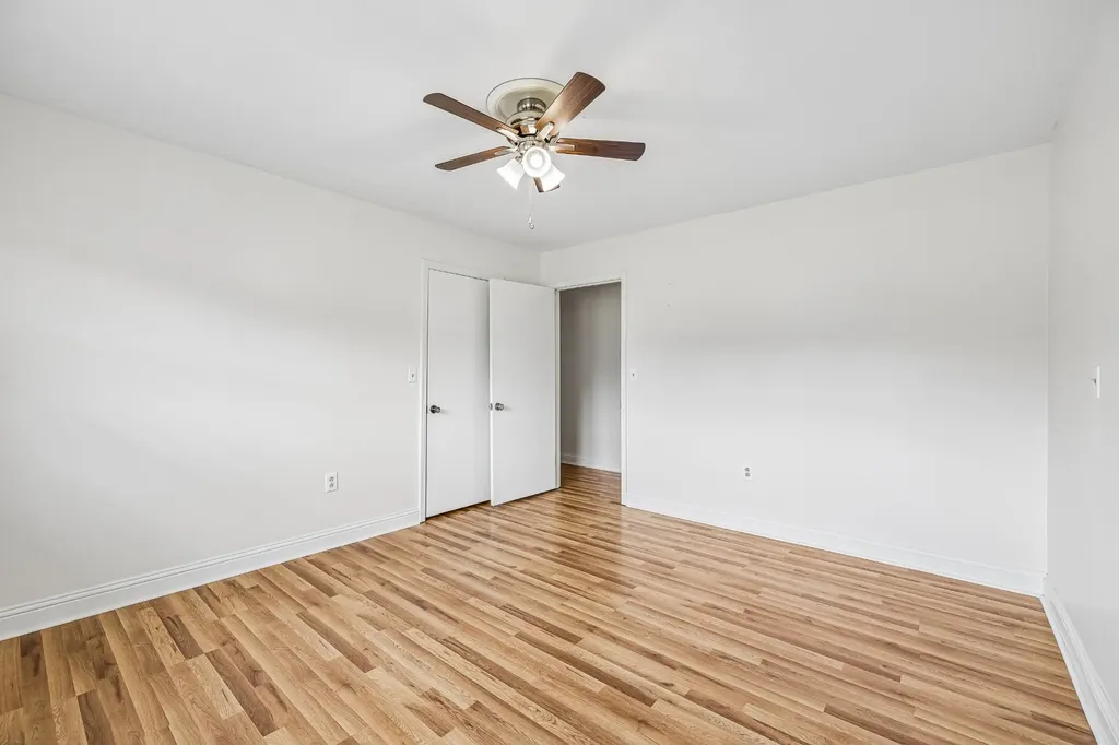 112 Sherwood Drive Waverly TN 37185