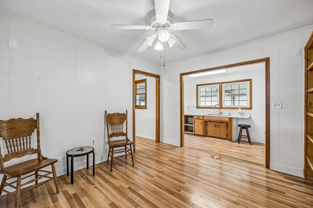 112 Sherwood Drive Waverly TN 37185