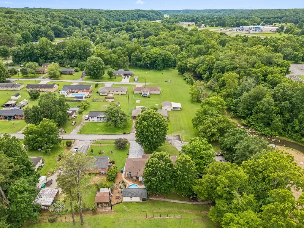112 Sherwood Drive Waverly TN 37185