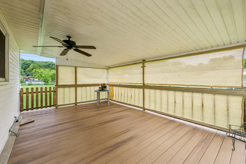 112 Sherwood Drive Waverly TN 37185