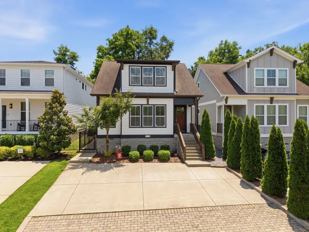 2507B Solon Drive Nashville TN 37206