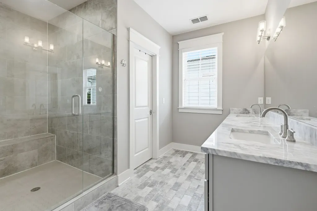 2507B Solon Drive Nashville TN 37206