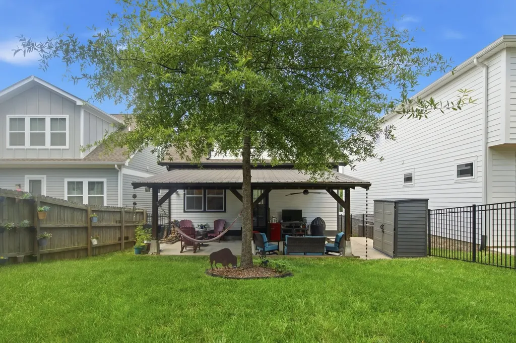 2507B Solon Drive Nashville TN 37206