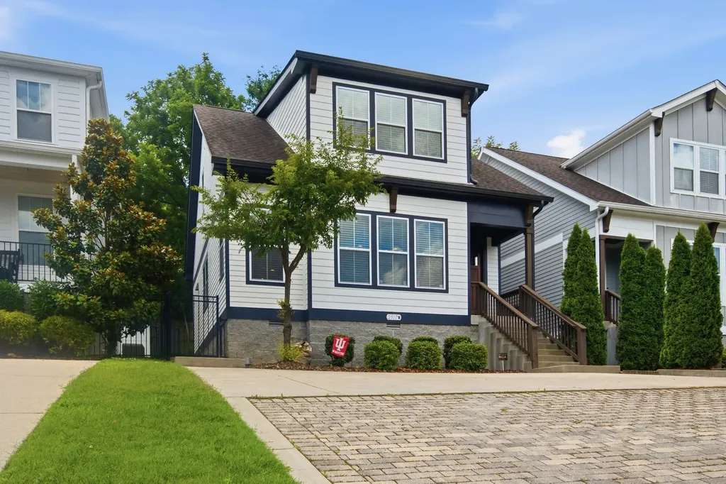 2507B Solon Drive Nashville TN 37206