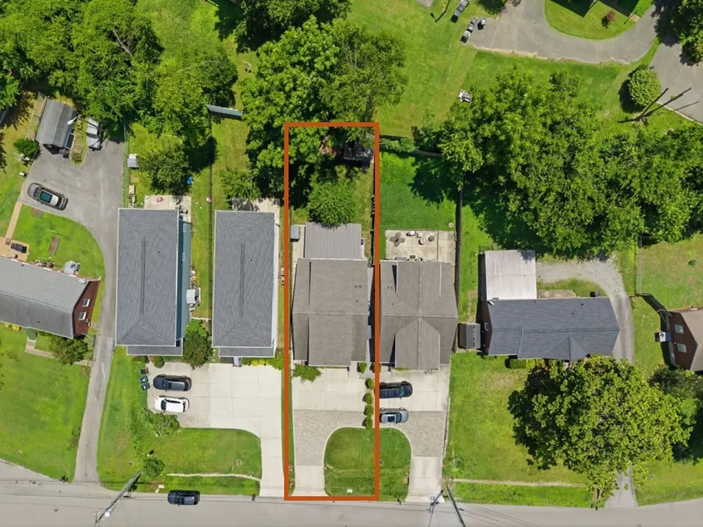 2507B Solon Drive Nashville TN 37206