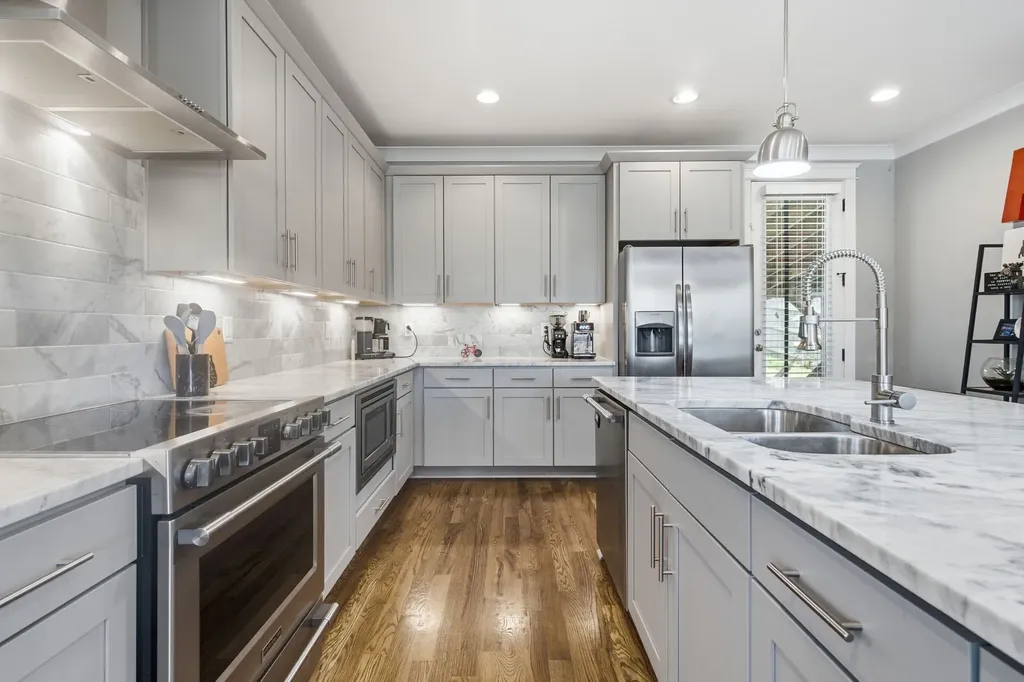 2507B Solon Drive Nashville TN 37206