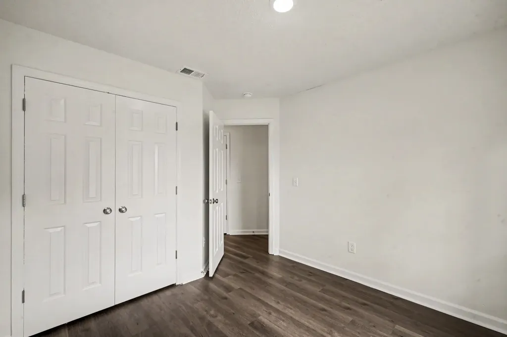111 Cedar Bend Court La Vergne TN 37086