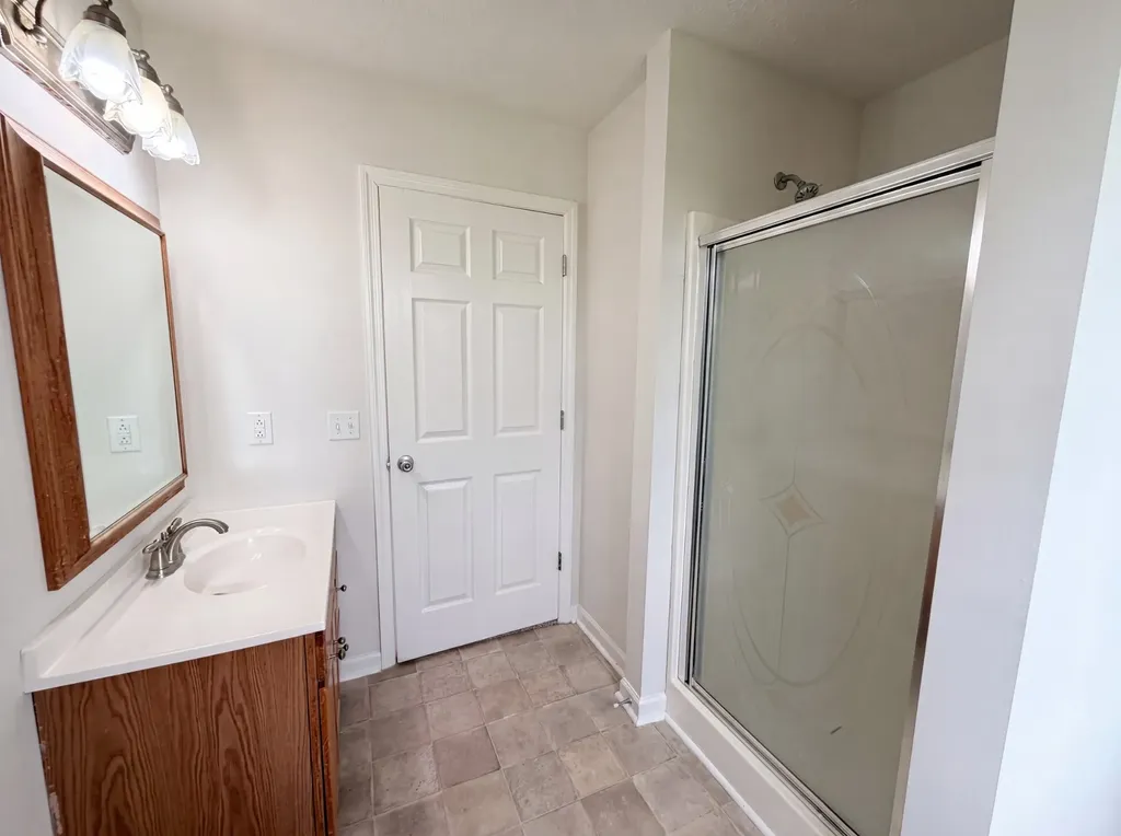 4523 Atkins Road Cedar Hill TN 37032