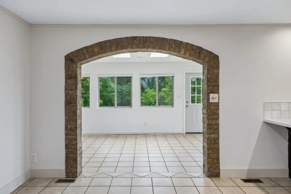 2758 Standing Oak Drive Thompsons Station TN 37179