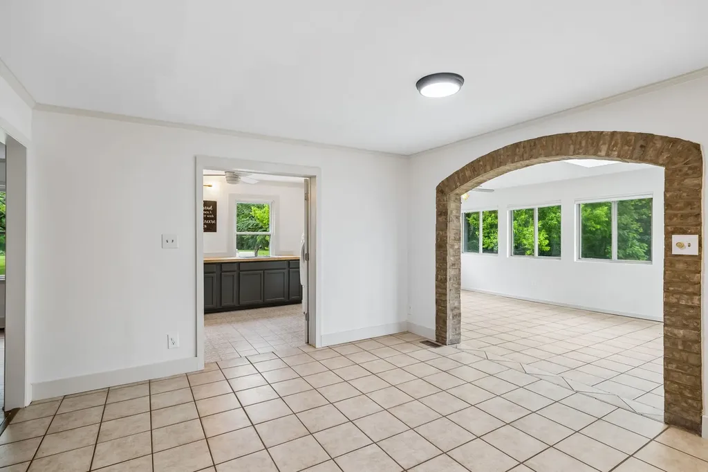 2758 Standing Oak Drive Thompsons Station TN 37179