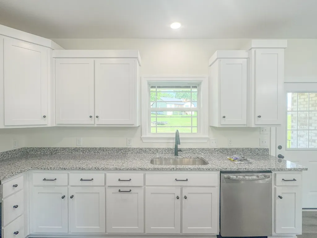 480 Bridle Path Lane Hartsville TN 37074