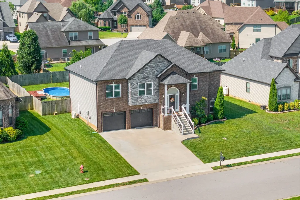 316 Piedmont Place Clarksville TN 37043