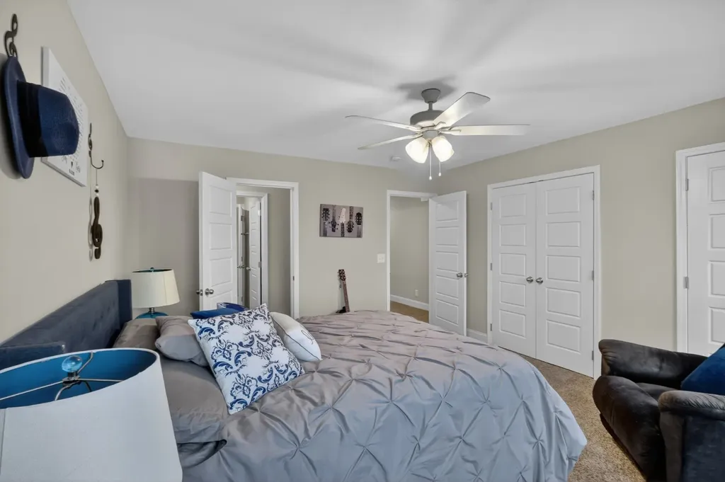 216 Drayton Drive Clarksville TN 37042