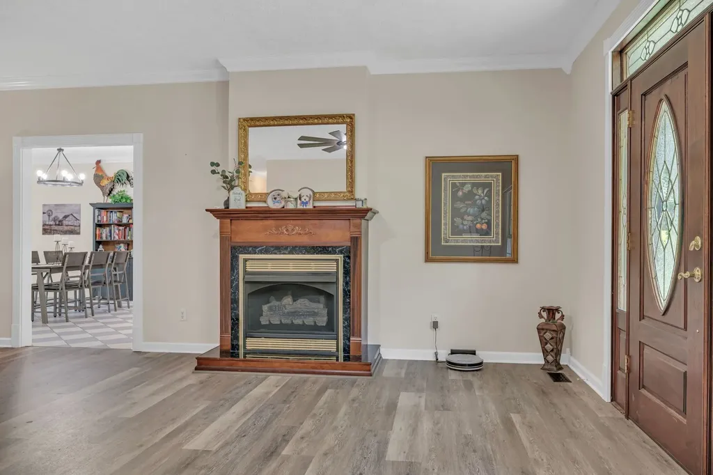 398 N Hummingbird Lane Dickson TN 37055