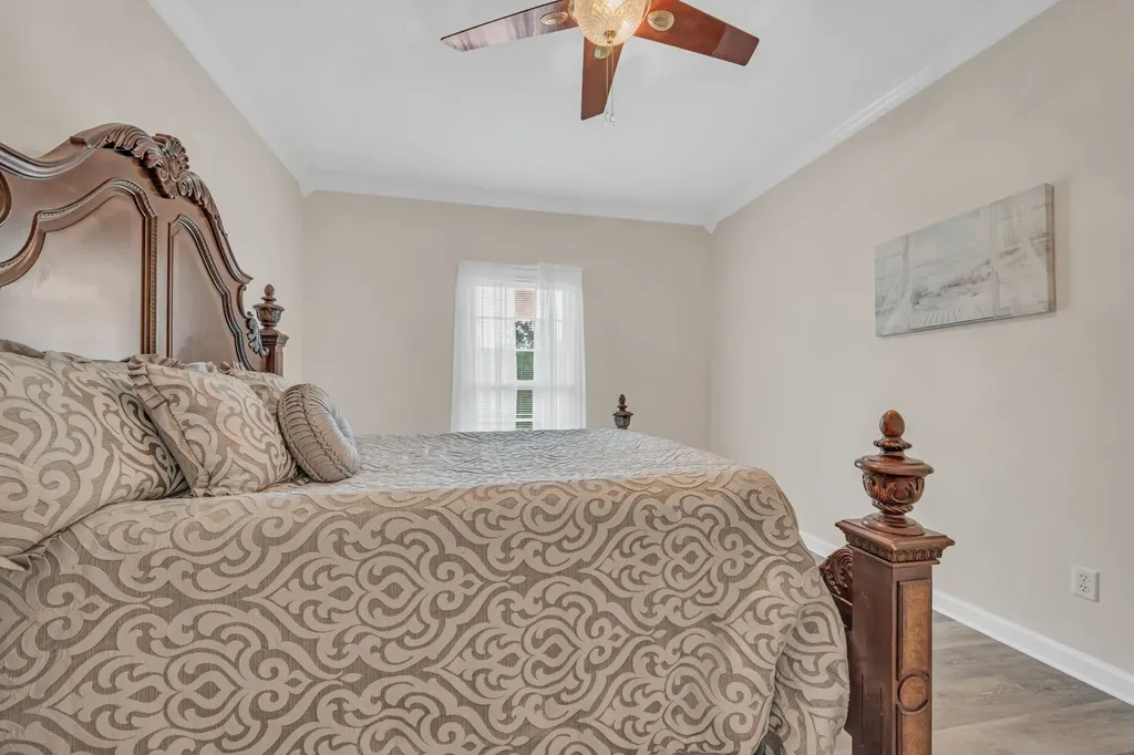 398 N Hummingbird Lane Dickson TN 37055