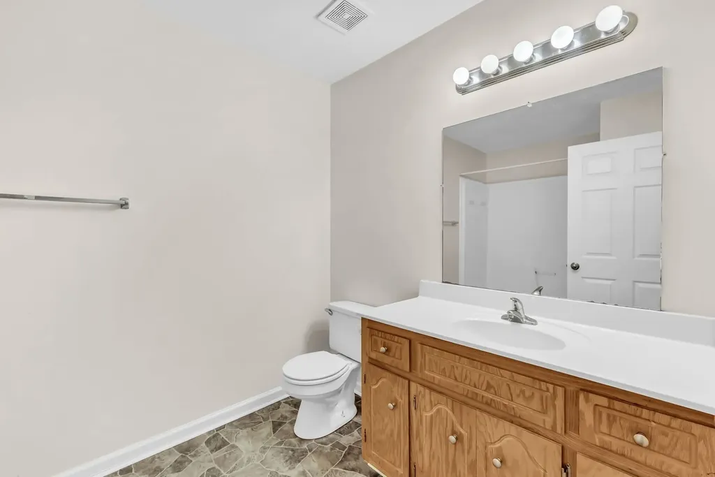 784 Cherrybark Lane Clarksville TN 37040