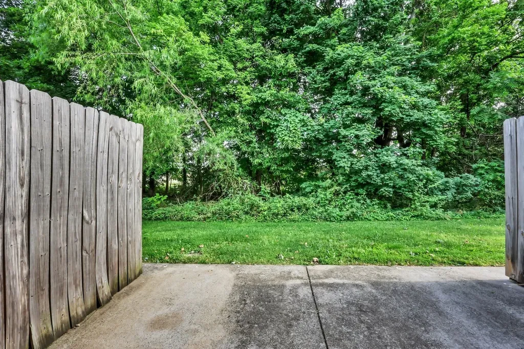 784 Cherrybark Lane Clarksville TN 37040