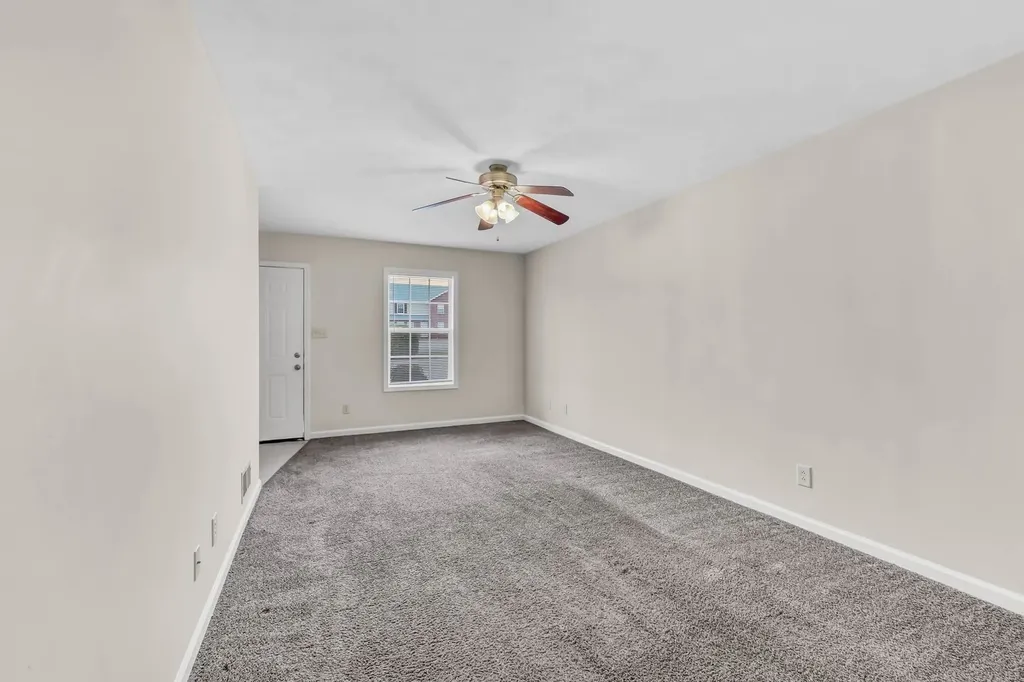 784 Cherrybark Lane Clarksville TN 37040