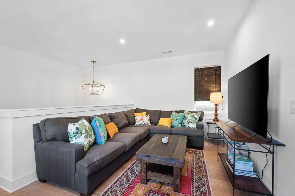 939 Spain Avenue Nashville TN 37216