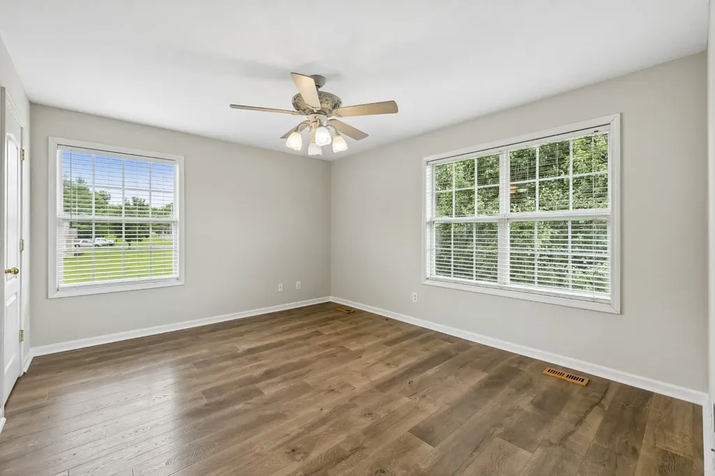 2501 Golden Pond Lane Spring Hill TN 37174