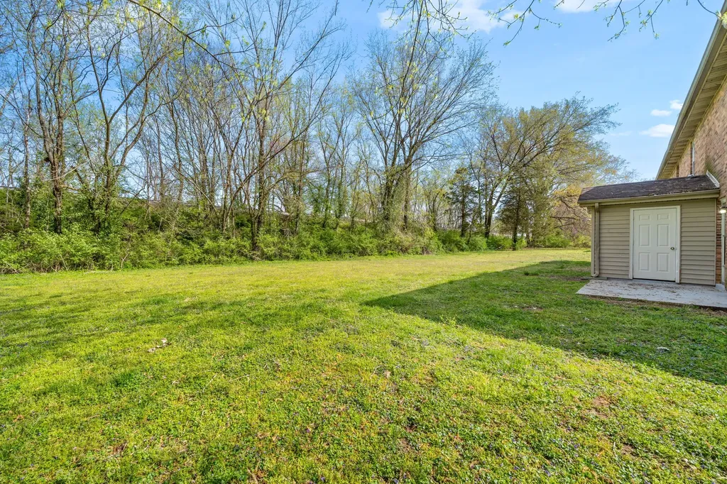 101 Tandy Drive Clarksville TN 37042