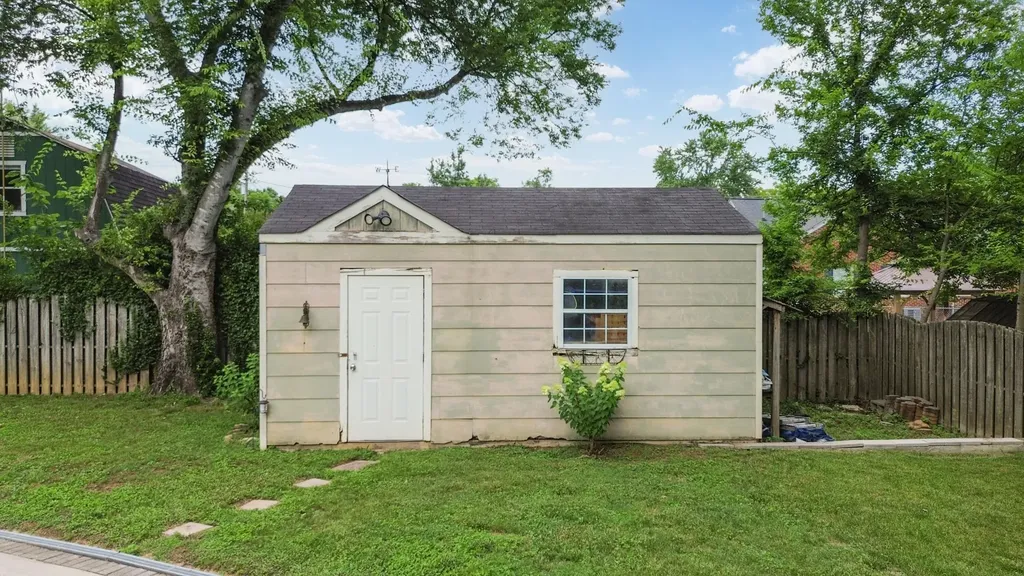 902 Sunset Avenue, NW Cleveland TN 37311