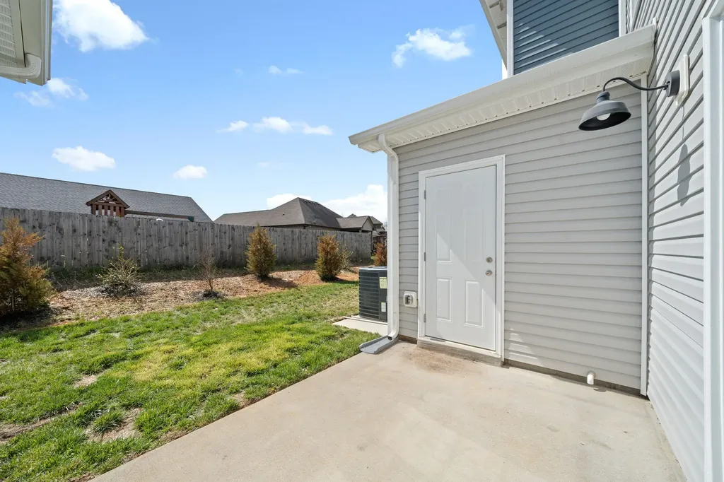 638 Stowe Court Clarksville TN 37040