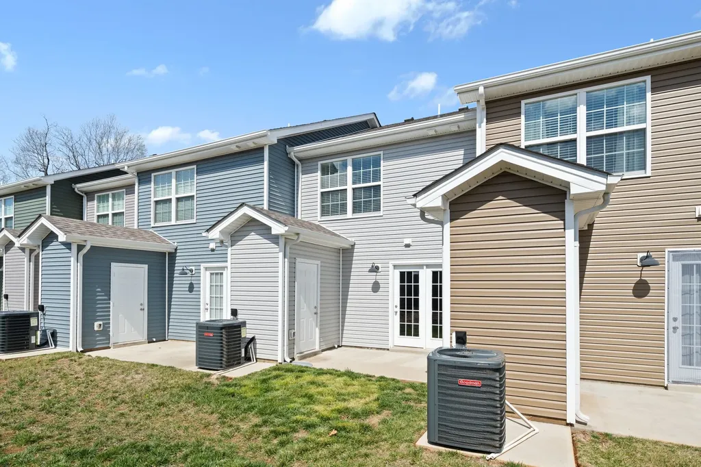 638 Stowe Court Clarksville TN 37040