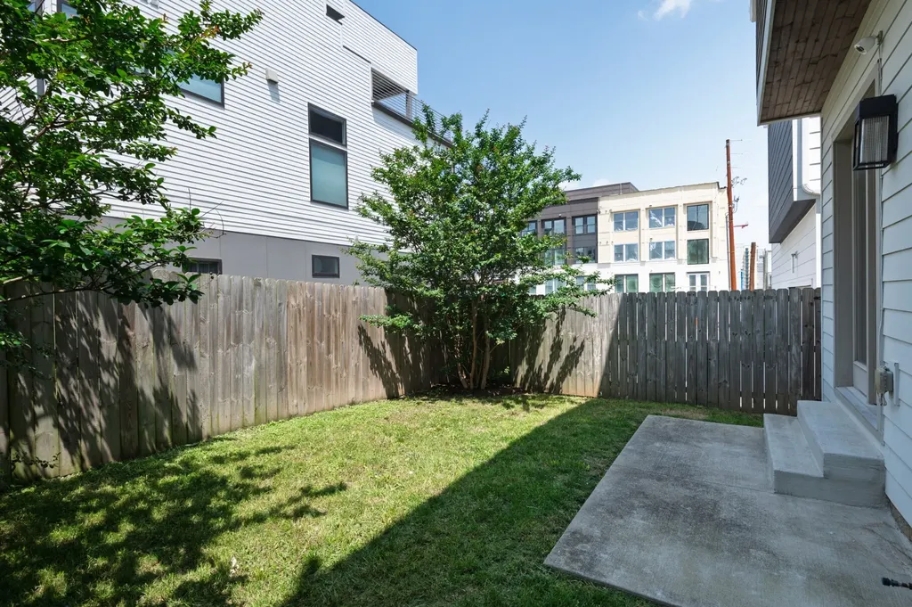 1002A Southside Avenue Nashville TN 37203
