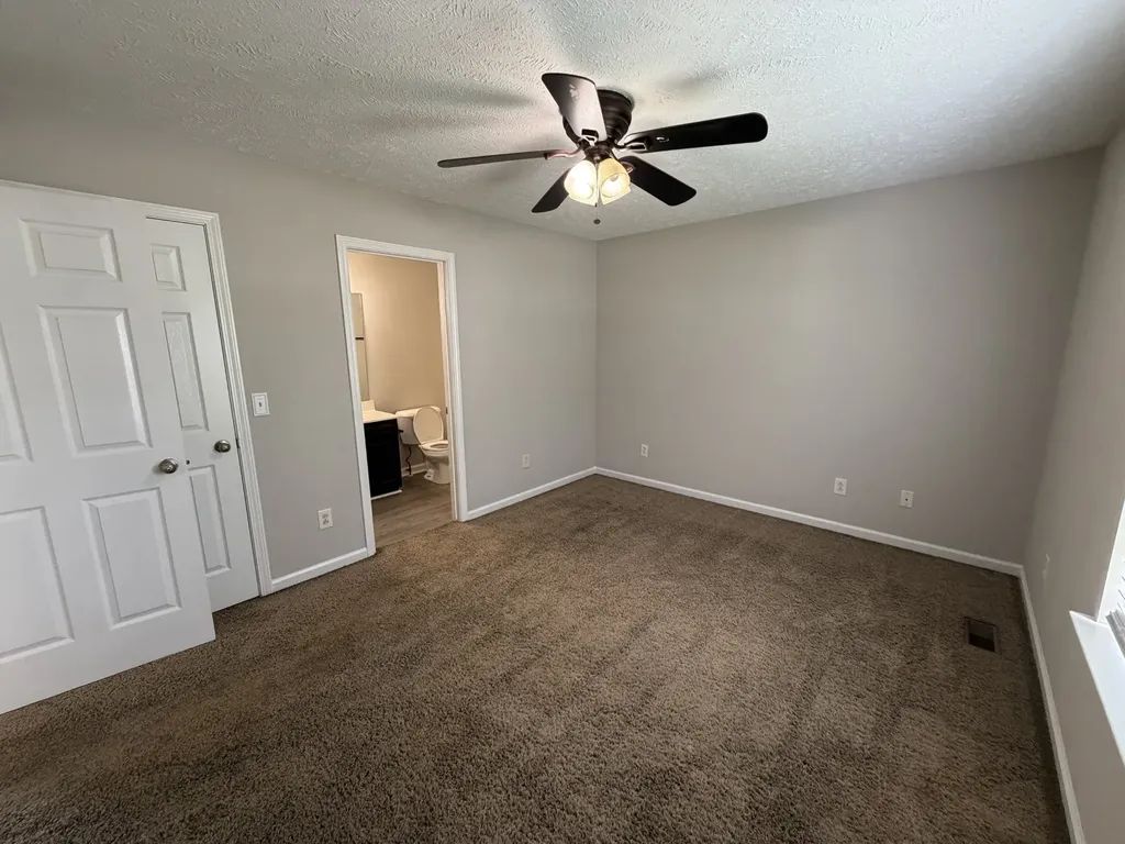 1976 Bishop Avenue Murfreesboro TN 37127