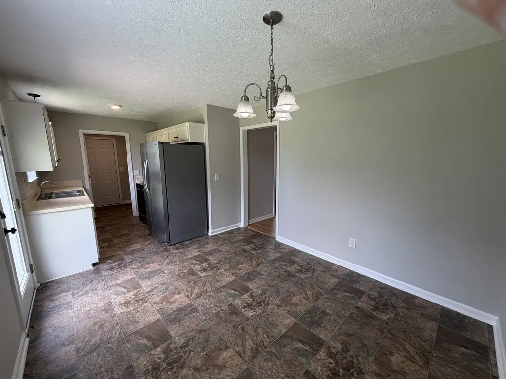 1976 Bishop Avenue Murfreesboro TN 37127
