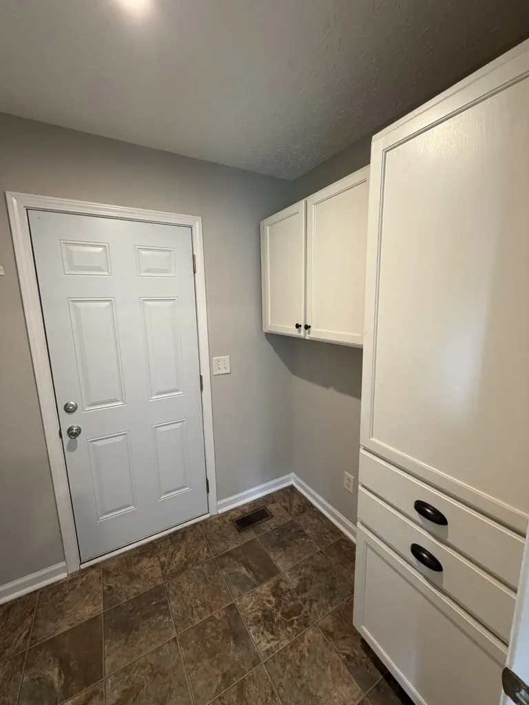 1976 Bishop Avenue Murfreesboro TN 37127