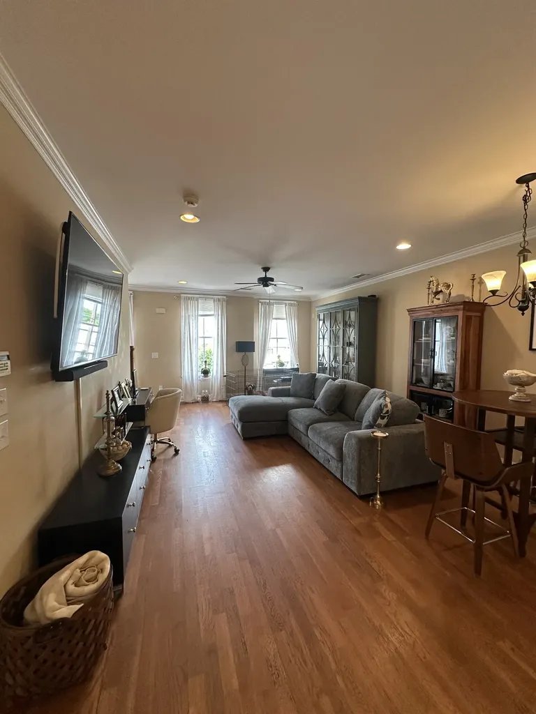 2114 Acklen Avenue Nashville TN 37212