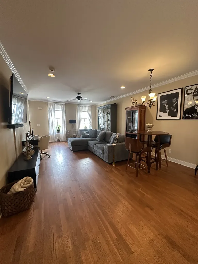 2114 Acklen Avenue Nashville TN 37212