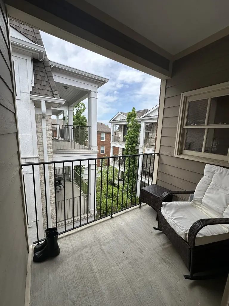 2114 Acklen Avenue Nashville TN 37212