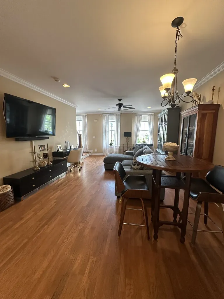 2114 Acklen Avenue Nashville TN 37212