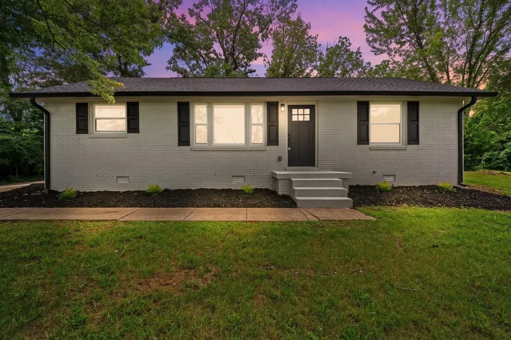 608 Zinnia Drive Clarksville TN 37042