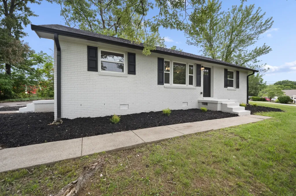 608 Zinnia Drive Clarksville TN 37042