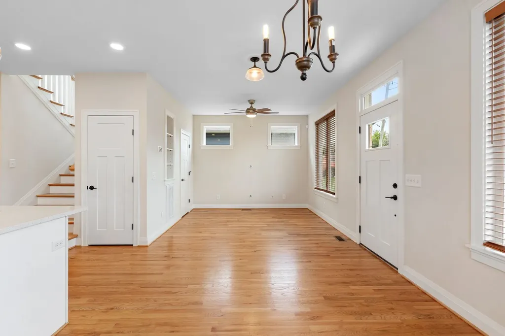 1615A Porter Avenue Nashville TN 37206