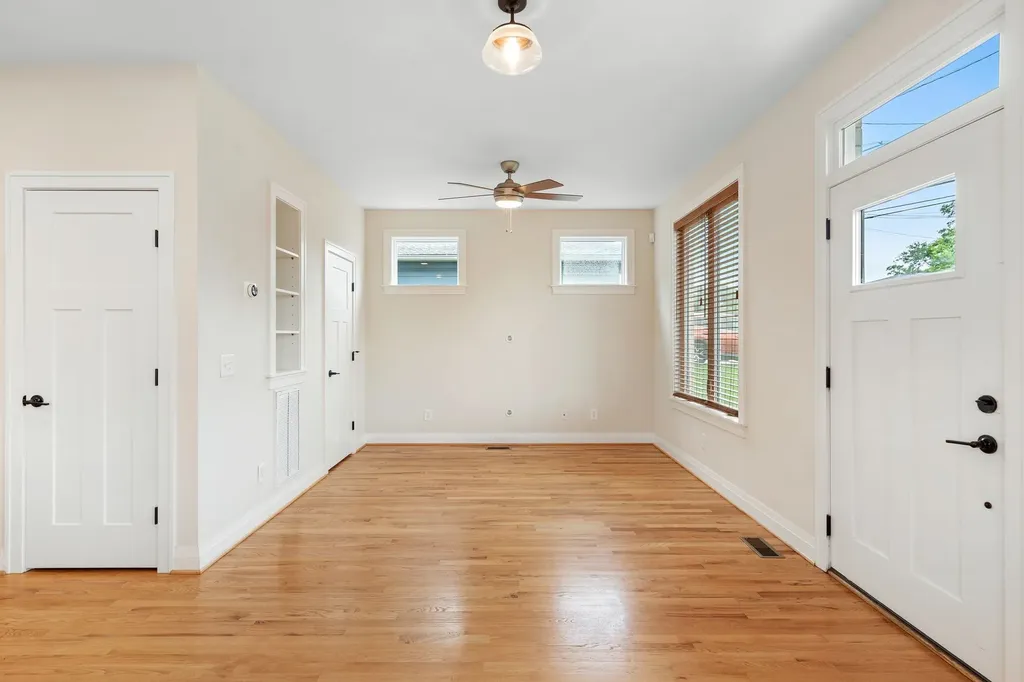 1615A Porter Avenue Nashville TN 37206
