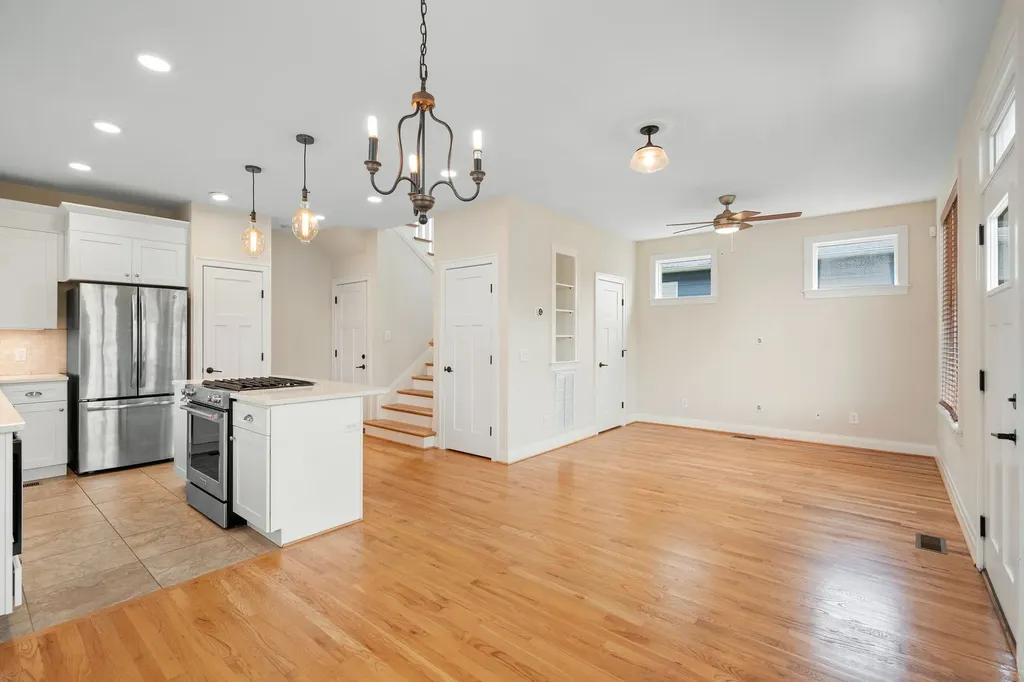 1615A Porter Avenue Nashville TN 37206