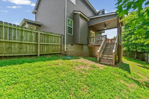 1852 Rains Road Clarksville TN 37042