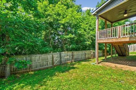 1852 Rains Road Clarksville TN 37042
