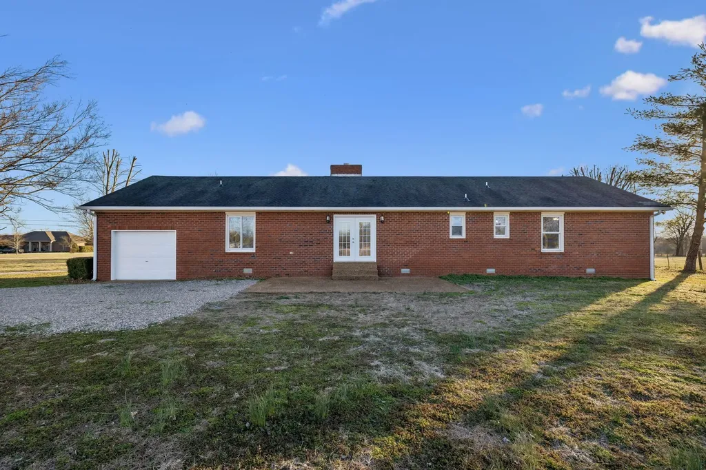 353 Branham Mill Road Gallatin TN 37066