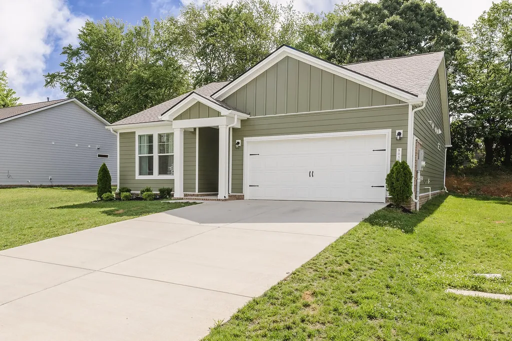 9016 Gant Drive White House TN 37188