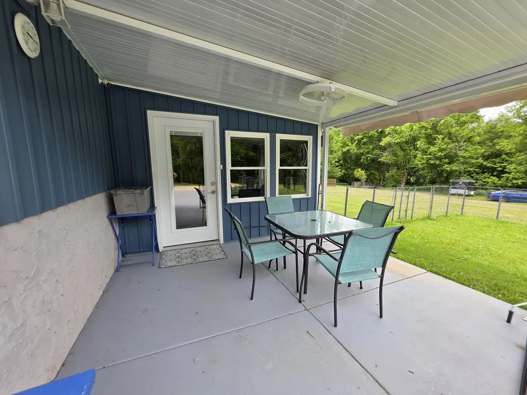448 Osage Lane Bradyville TN 37026