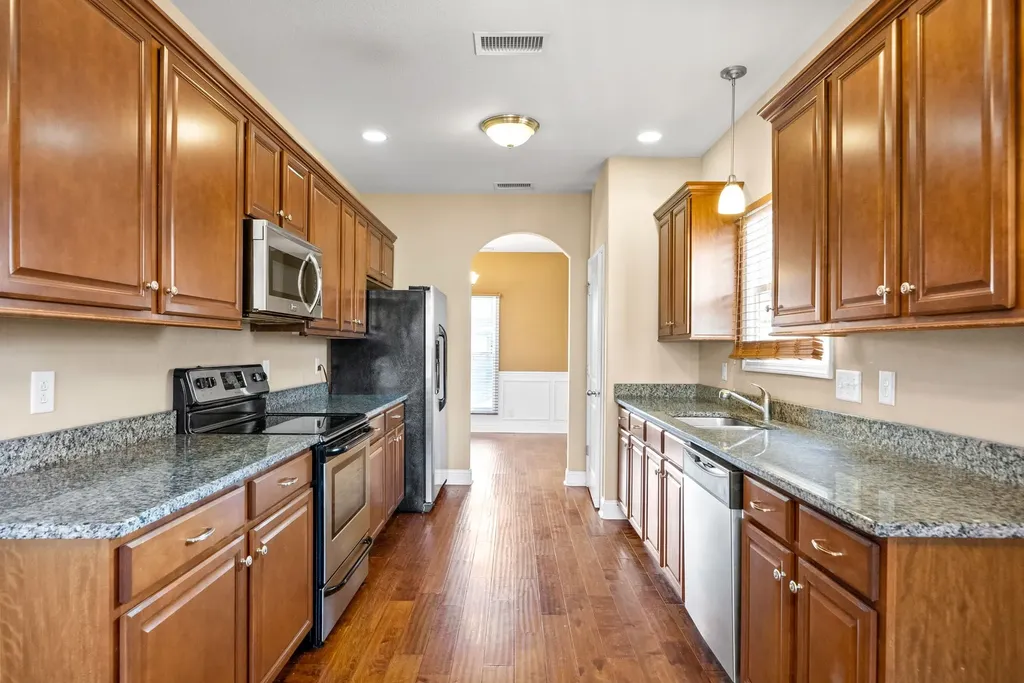 955 Terraceside Circle Clarksville TN 37040